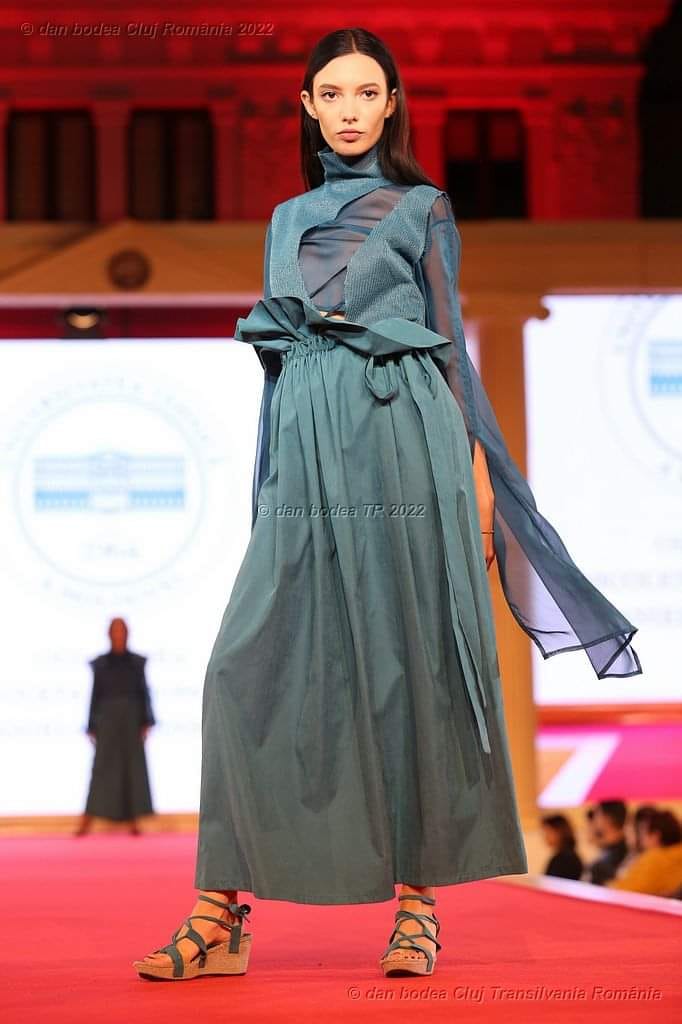 10-2